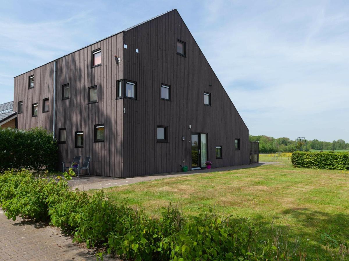 Luxury Holiday Home With Private Terrace Langweer Exteriör bild