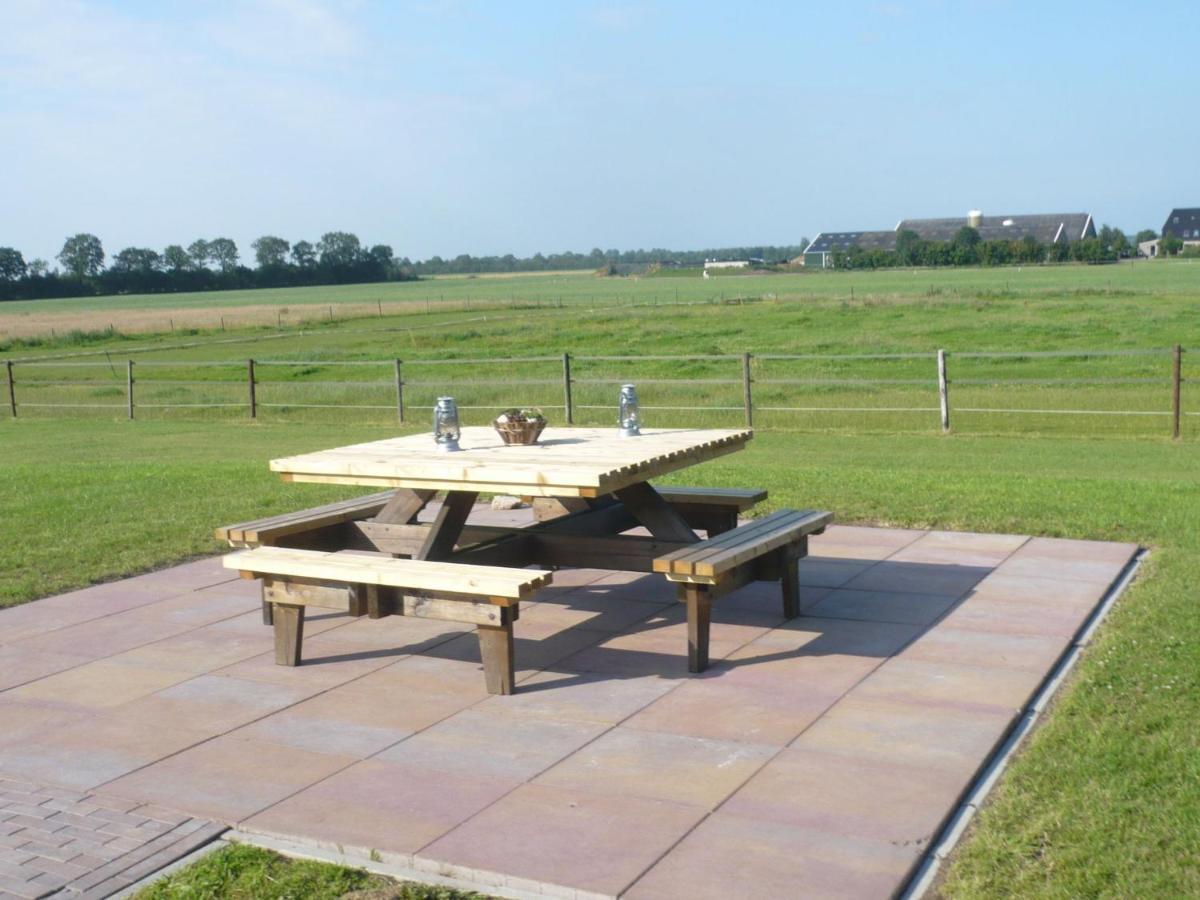 Luxury Holiday Home With Private Terrace Langweer Exteriör bild